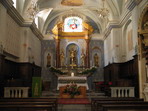 interier kostela v Corte